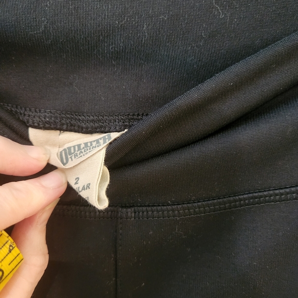 Duluth zipper pocket leggings - Picture 4 of 13